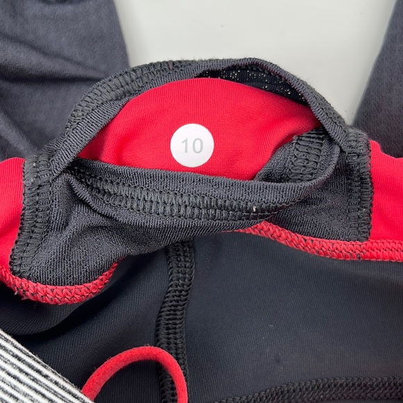 lululemon athletica Crops, Size 10 - Picture 7 of 8